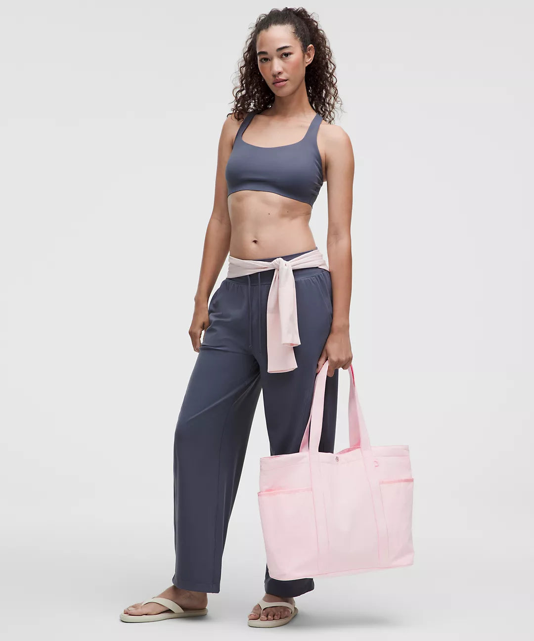 Daily Multi-Pocket Tote Bag 20L