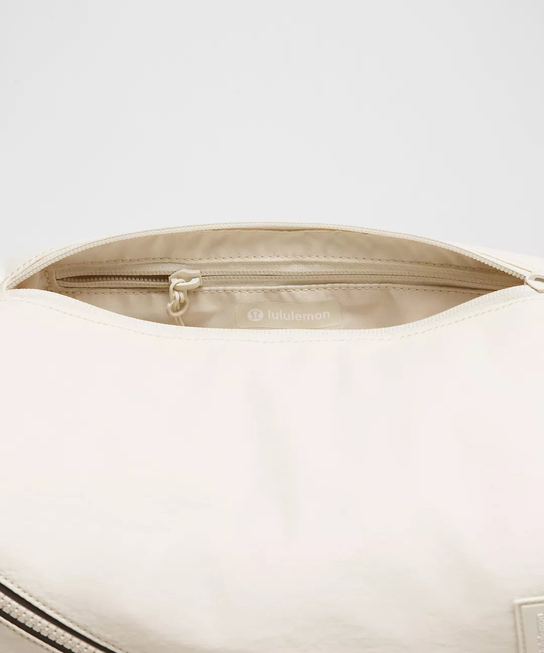 #color_LL Light Ivory