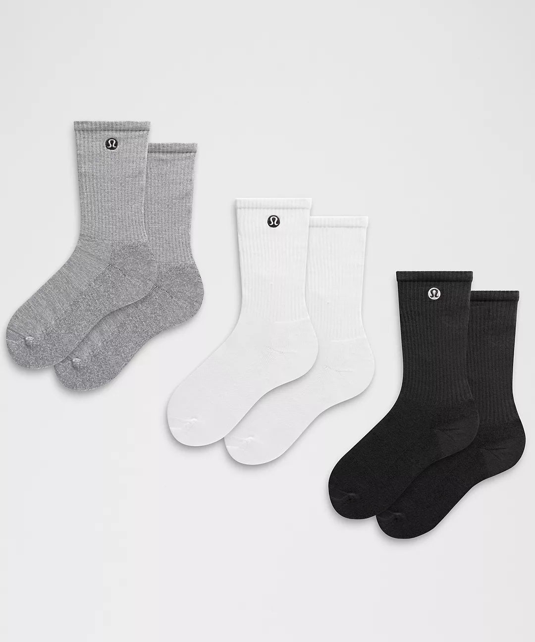 Lululemon calcetas crew unisex de algodón para uso diario y casual #color_LL White/Heathered Core Light Grey/Black