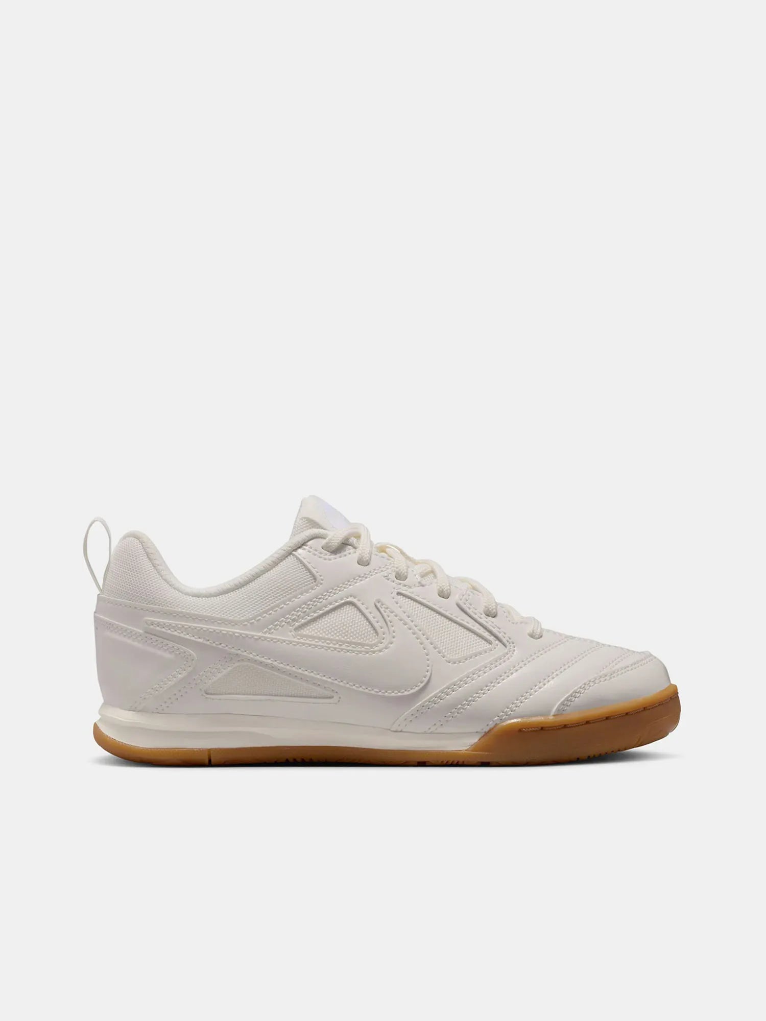 Tenis Nike 23.5