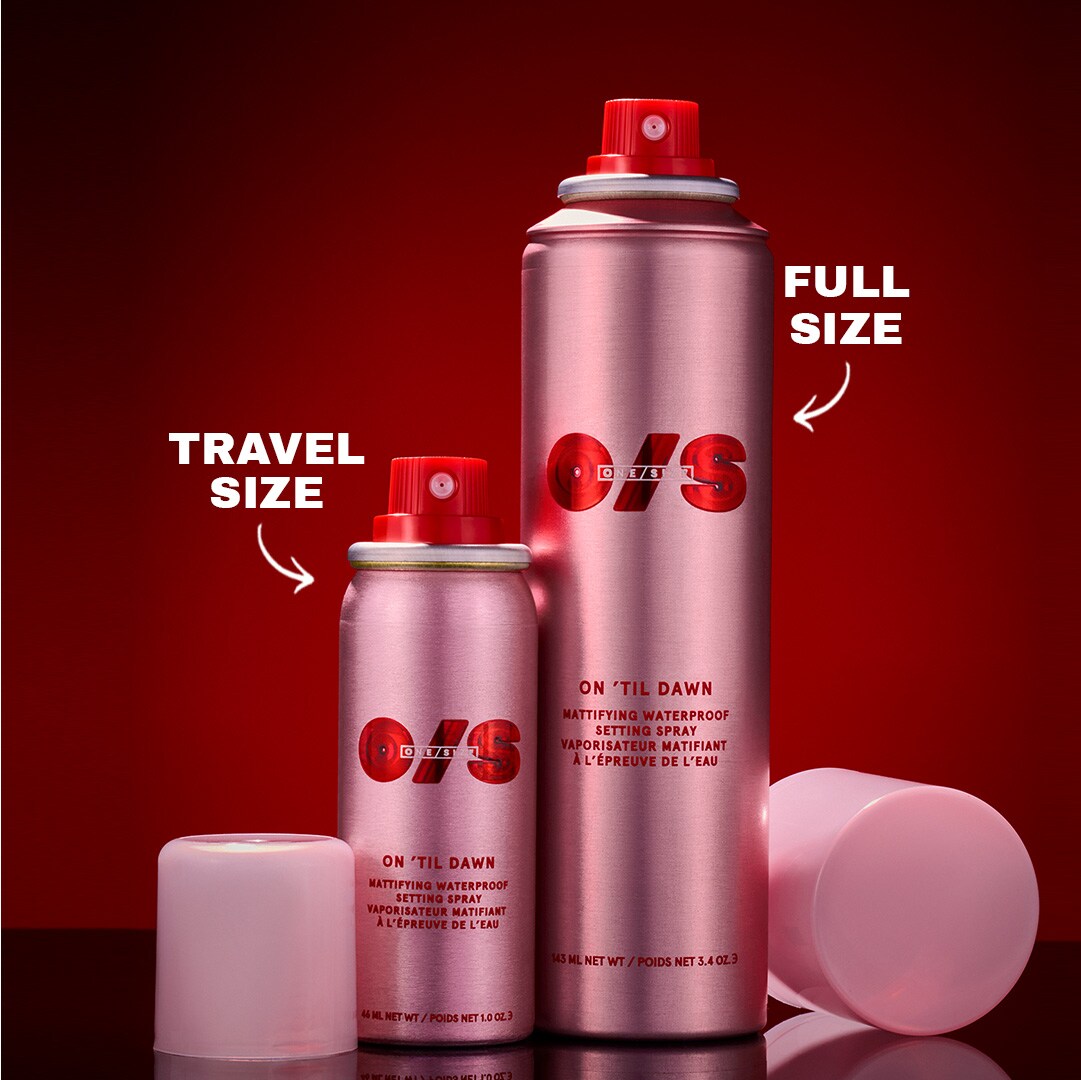Sprays de fijación de larga duración ONE/SIZE con envase grande y versión mini para llevar