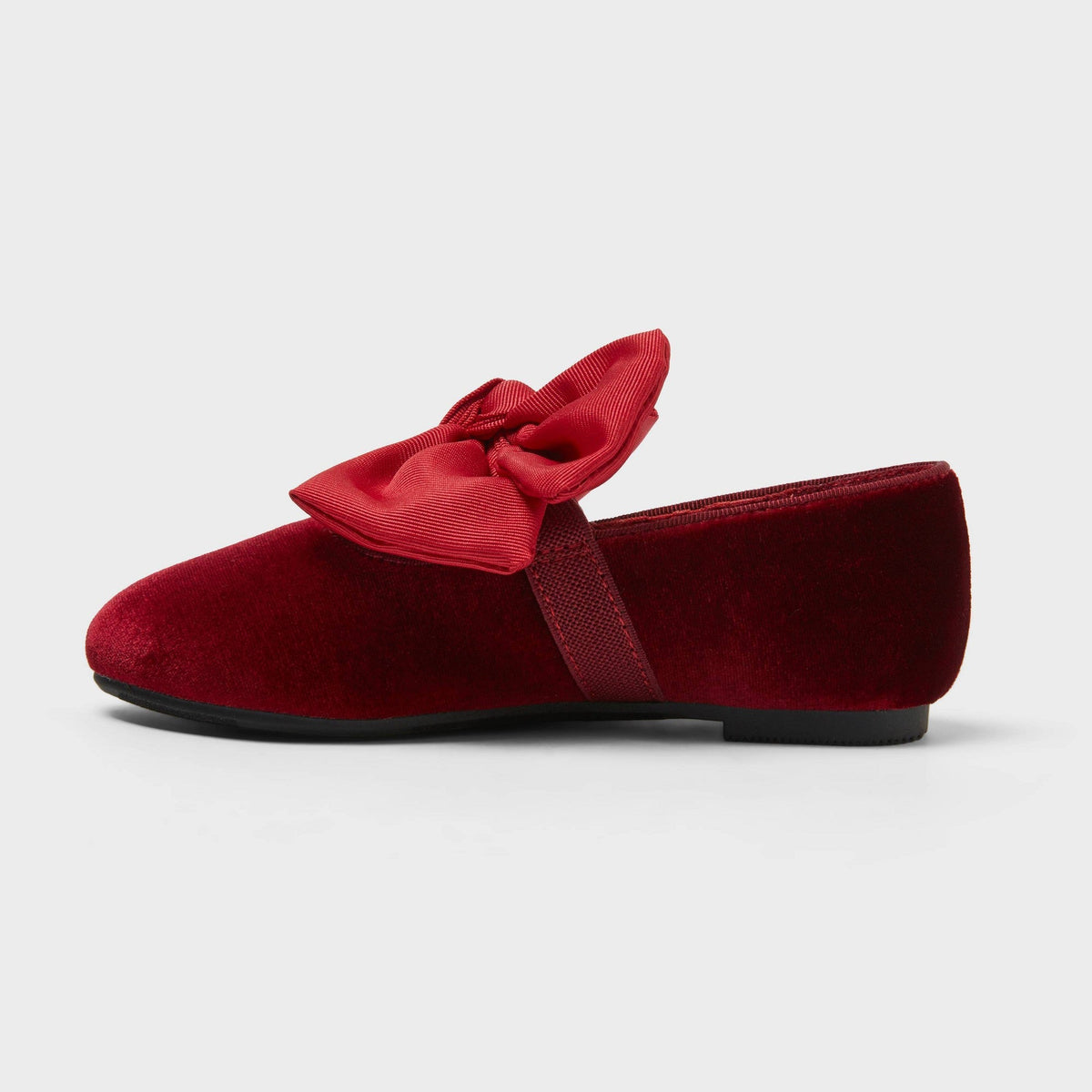 Cat & Jack Meena zapatos planos de niña en tono Burgundy con acabado de terciopelo #color_CJ Burgundy