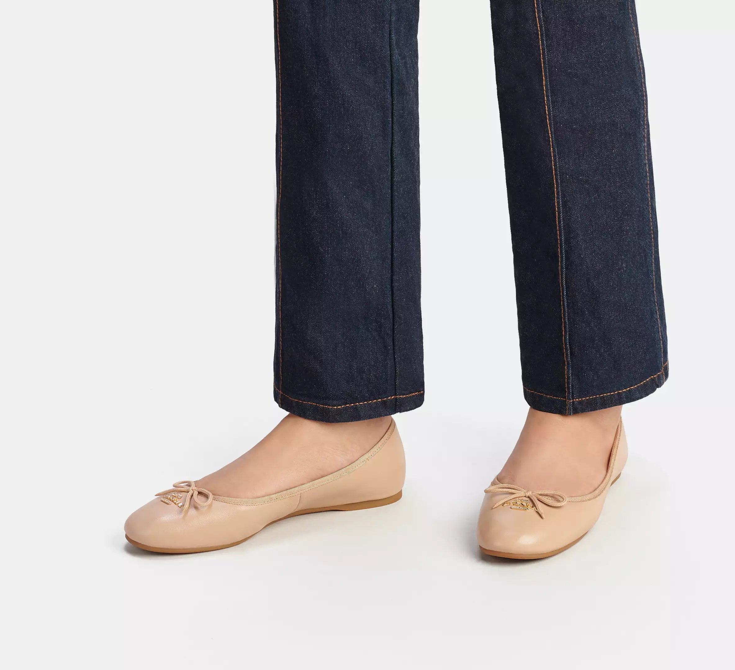 靴 COACH   ALINA LEATHER BALLET COACH Alina Ballet | Shipzee.com