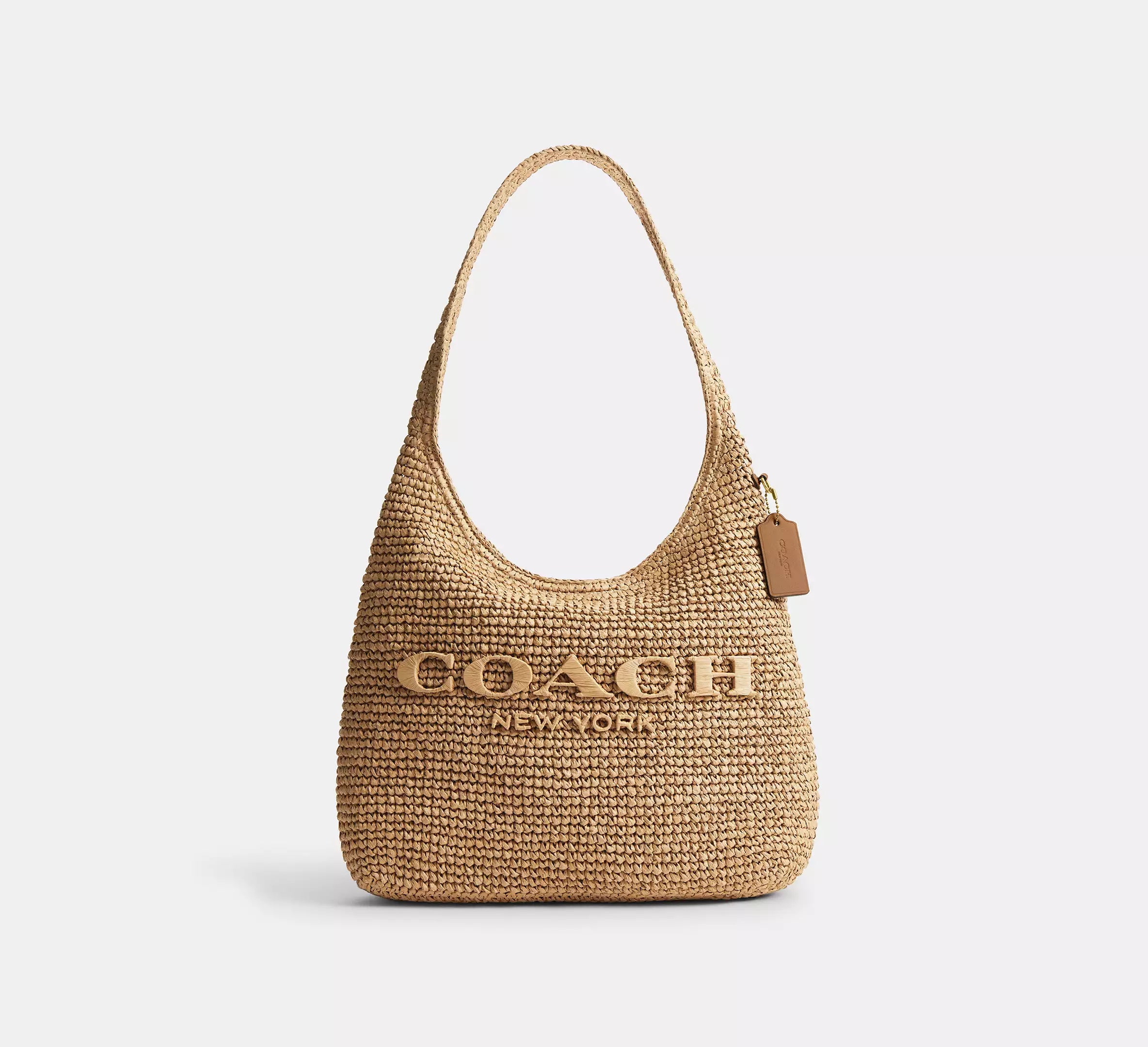Bolsa Coach Brooklyn Shoulder Bag de rafia color natural con herrajes dorados #color_CA Brass/Natural