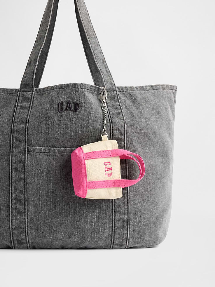 Gap Logo Tote Bag Charm Standout Pink vista adicional #color_GAP Standout Pink