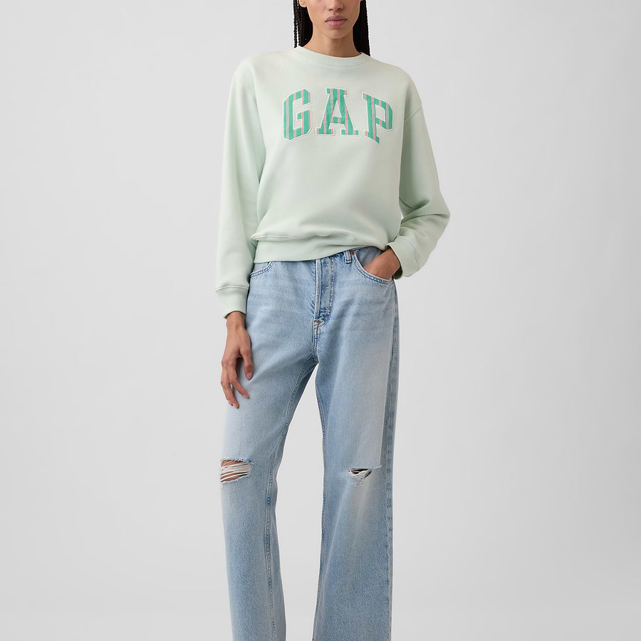 Look con sudadera GAP Chic mint green y prendas combinadas #color_GAP Chic mint green