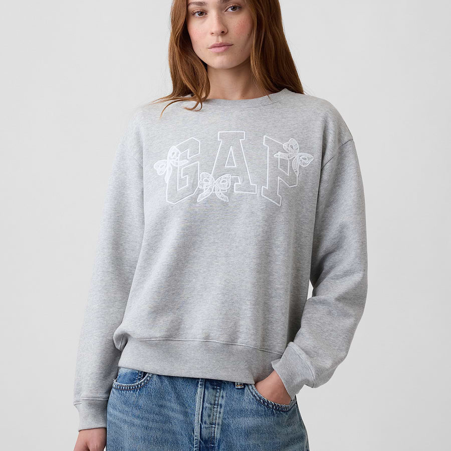 Sudadera GAP Bow puesta en modelo, vista frontal #color_GAP Bow
