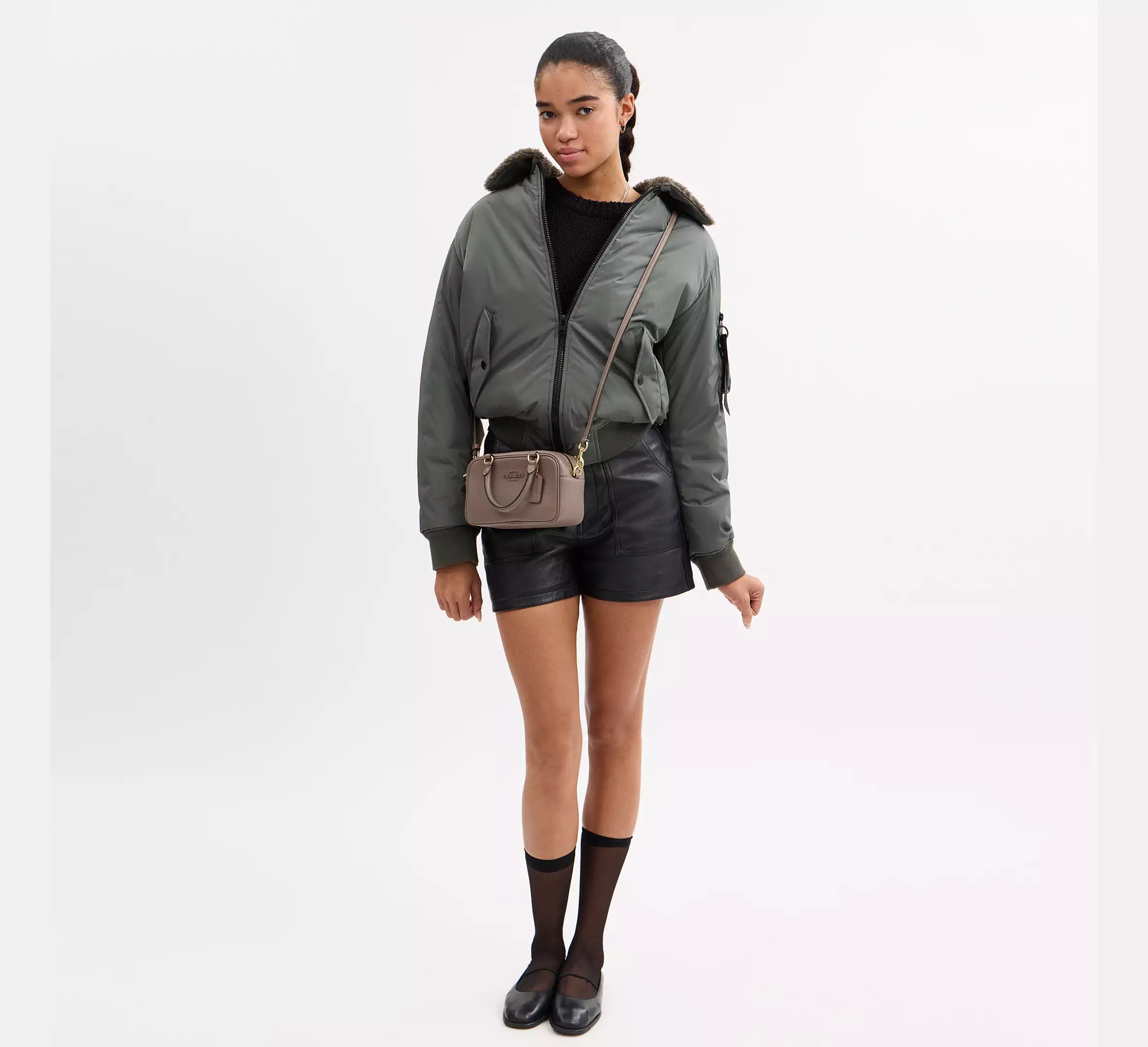 #color_CA Gold/Dark Stone