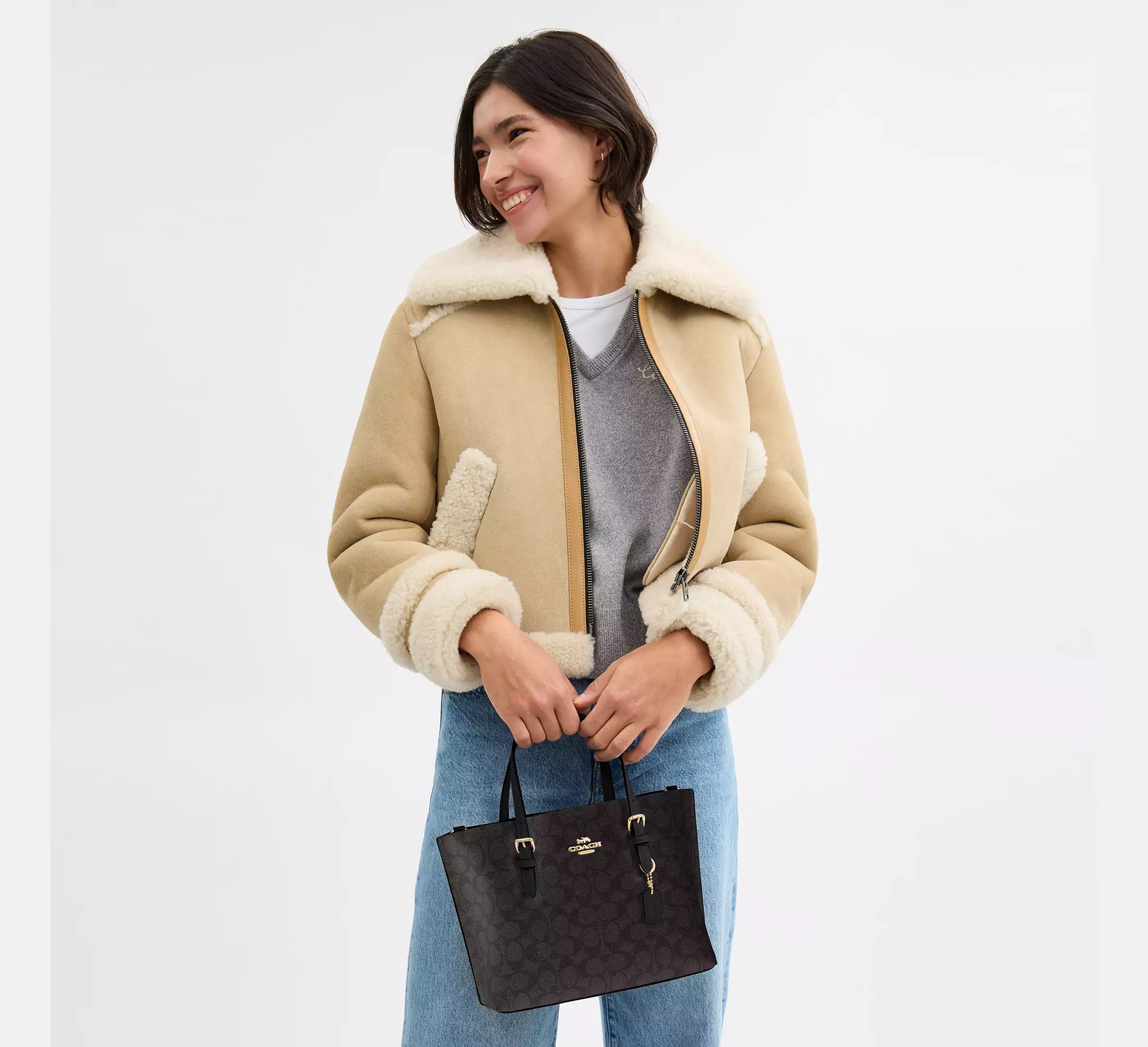 Mollie Tote Bag 25 In Signature Canvas