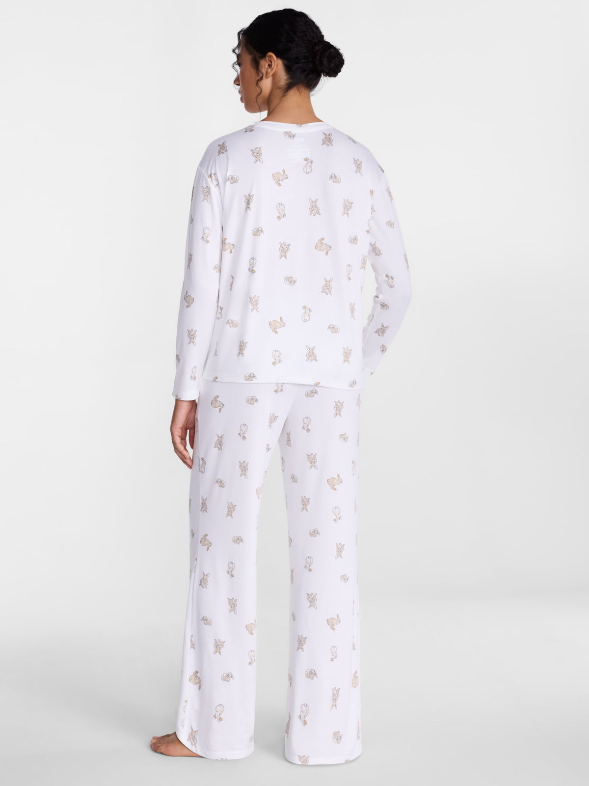 Joyspun Dreamy Soft Collection para mujer, JOS Winter White Bunny, detalle visual de la prenda y su acabado #color_JOS Winter White Bunny