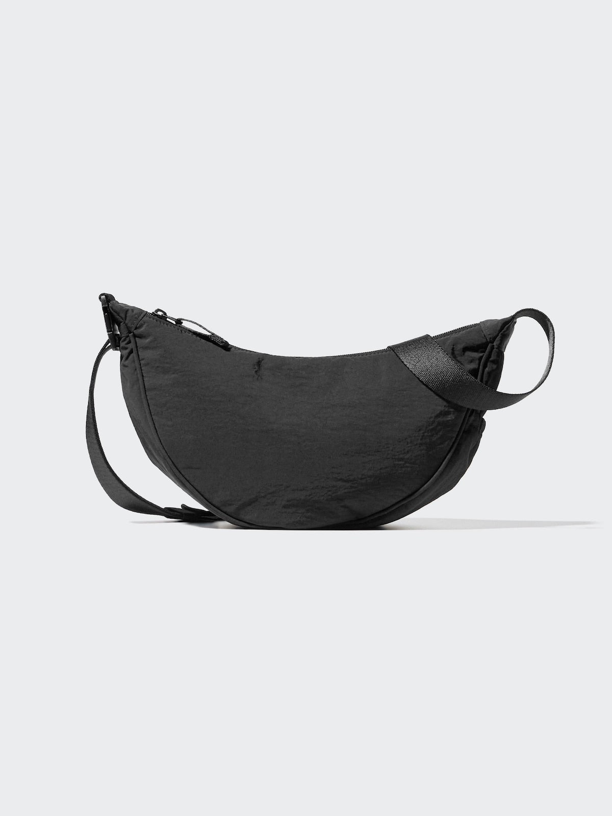 UNIQLO Round Mini Shoulder Bag color BLACK #color_UNIQ 09 BLACK