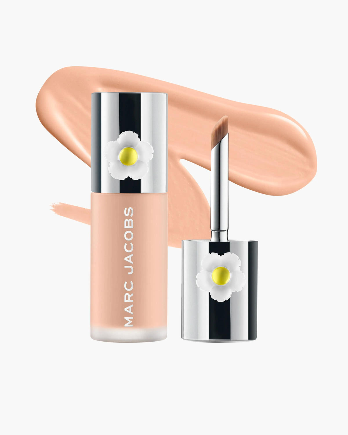 Marc Jacobs Nude Awakening tono 130W, corrector líquido claro con subtono cálido #color_MJB 130W