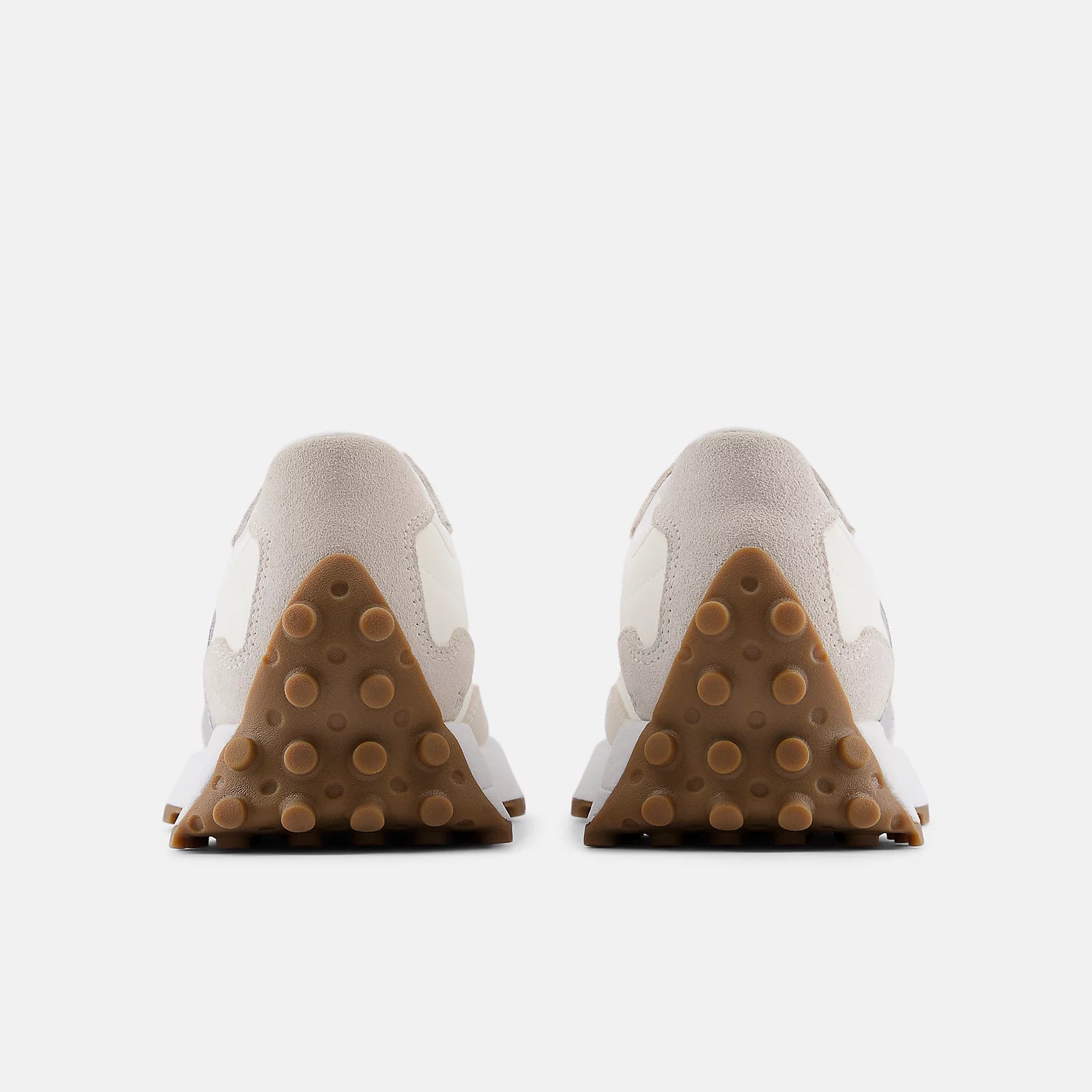 #color_NB 327 ANGORA with SILVER METALLIC