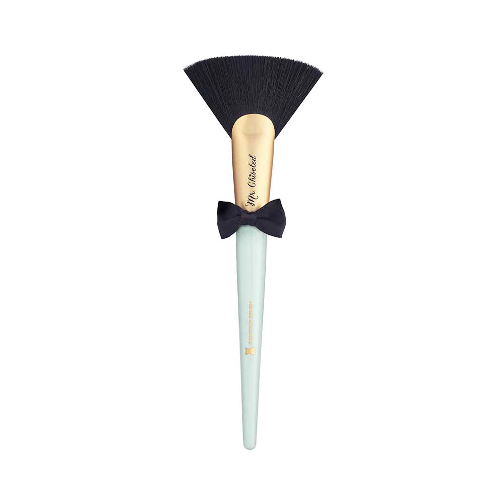 Mr. Chiseled Contouring Brush