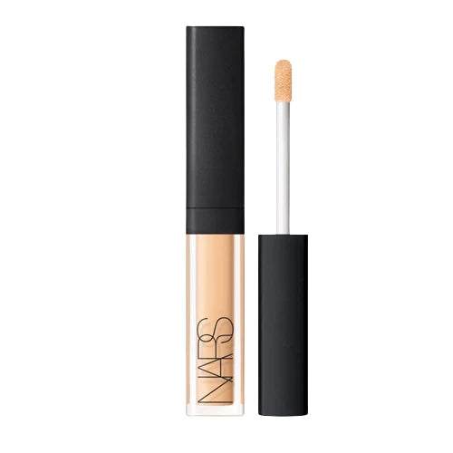 Radiant Creamy Concealer "Light 2.4" - Corrector cremoso de alta cobertura 1.4 ml